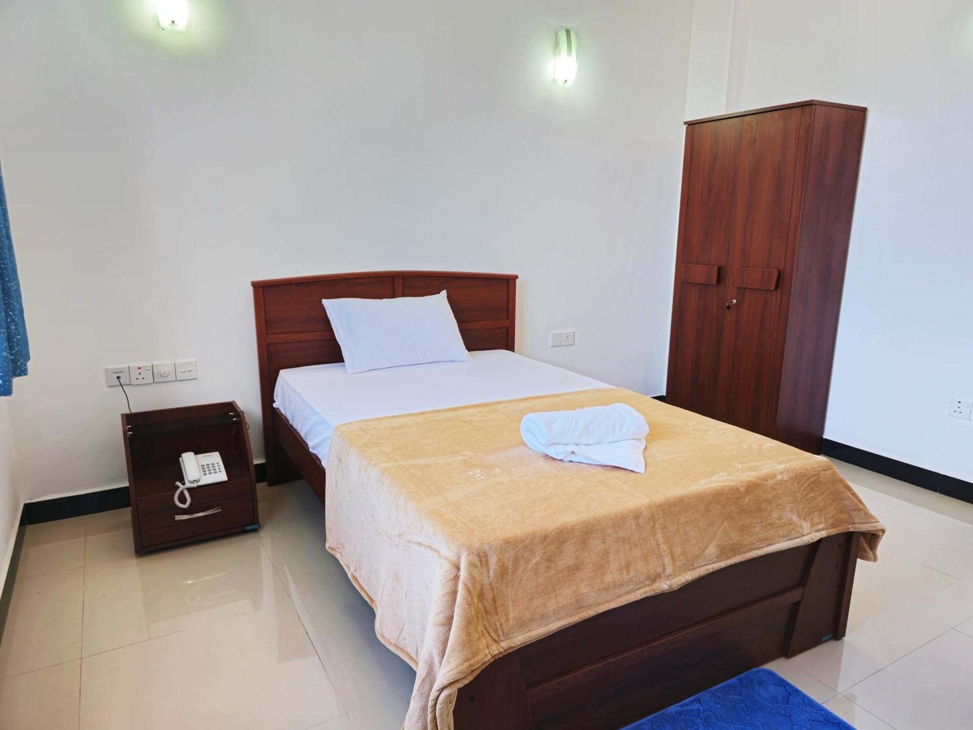 Hotel Marutham Kilinochchi Exterior foto