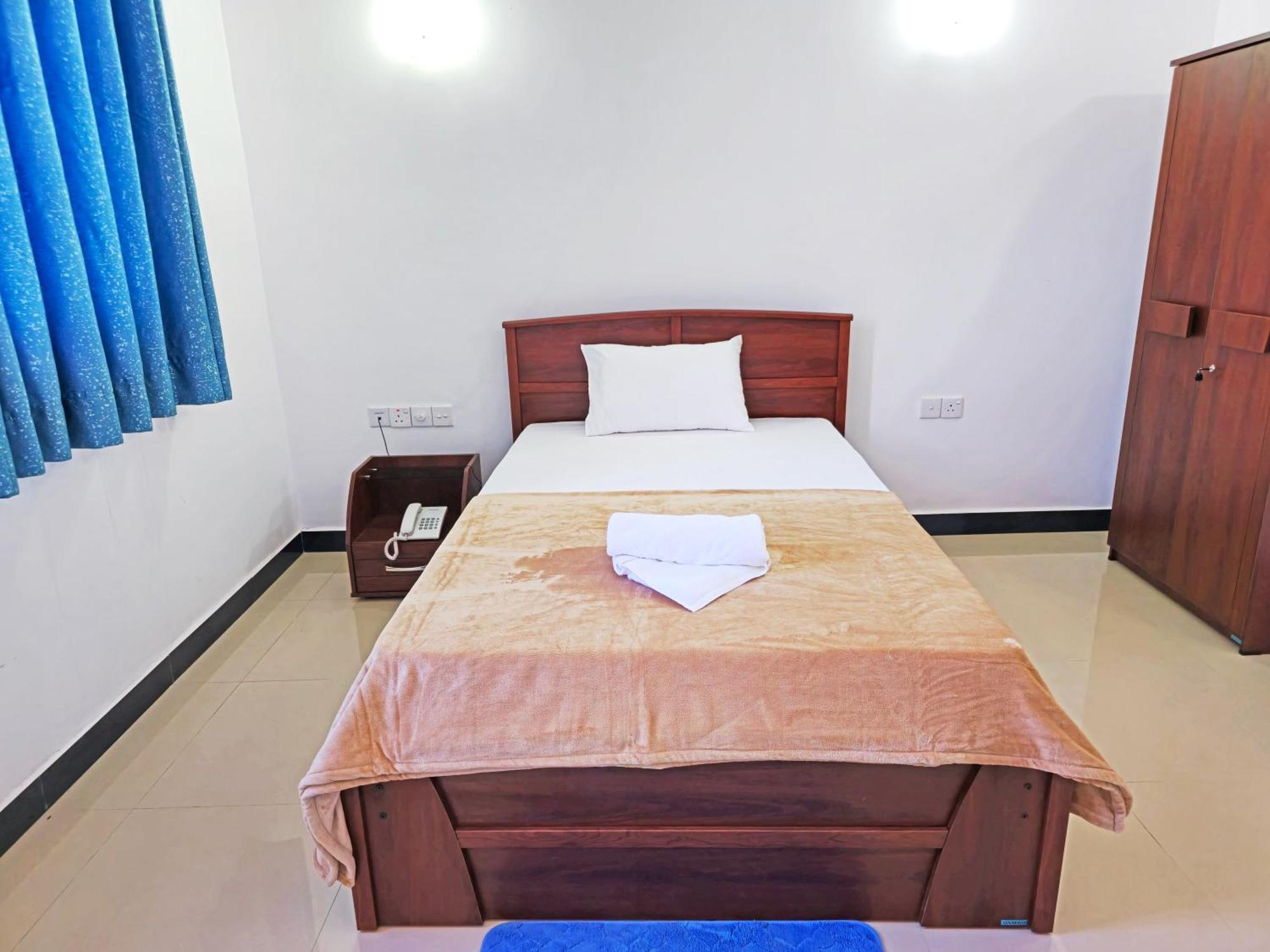 Hotel Marutham Kilinochchi Zimmer foto