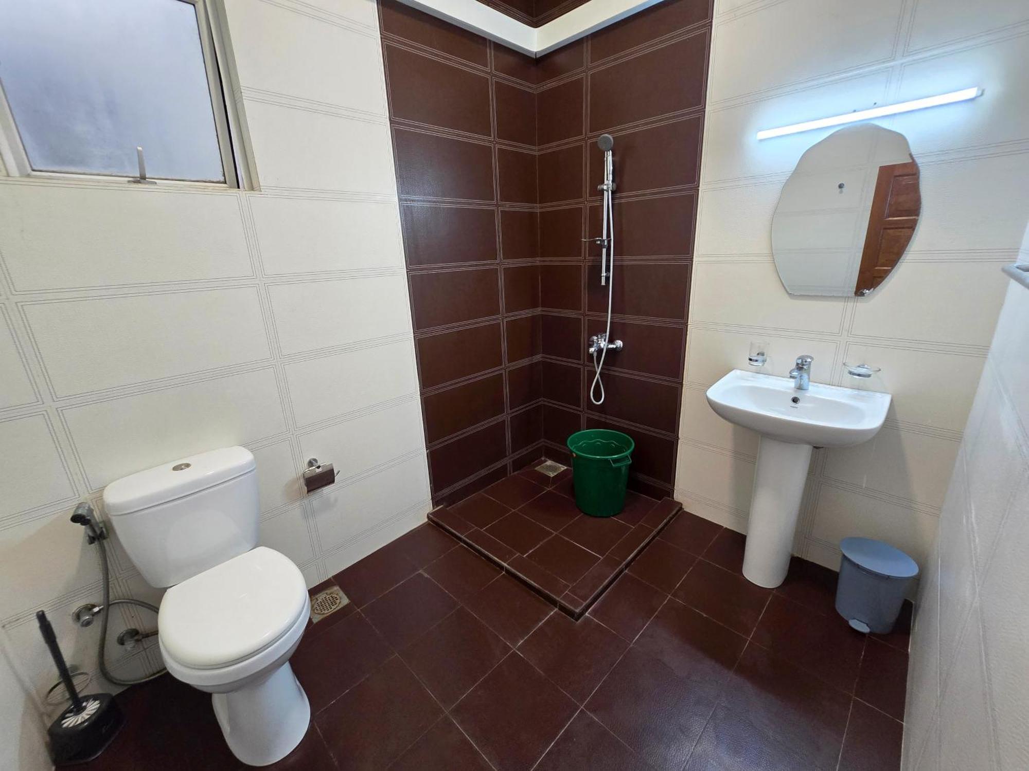 Hotel Marutham Kilinochchi Zimmer foto